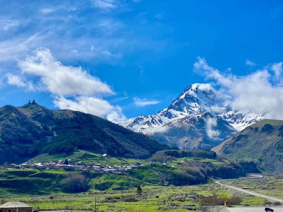 Kazbegi Inn Extérieur photo